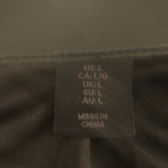 Belle Vere Navy Faux Fur Short Jacket Women’s L Chevron Soft Cropped Coat - Picture 8 of 8